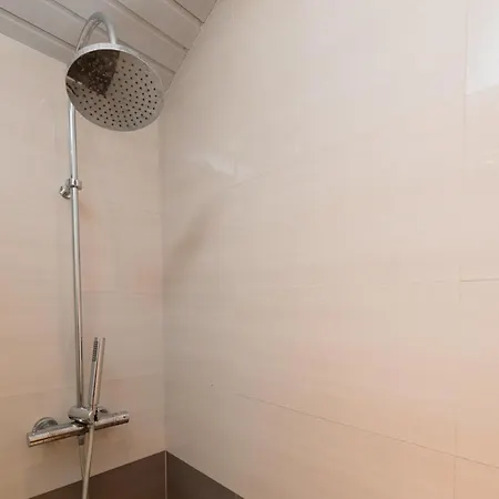 Motel D'ornex 3*